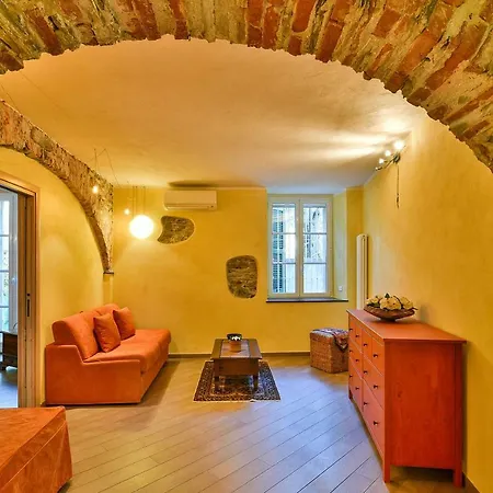 La Casa Di Tichy