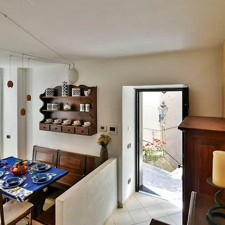 La Casa Di Tichy *